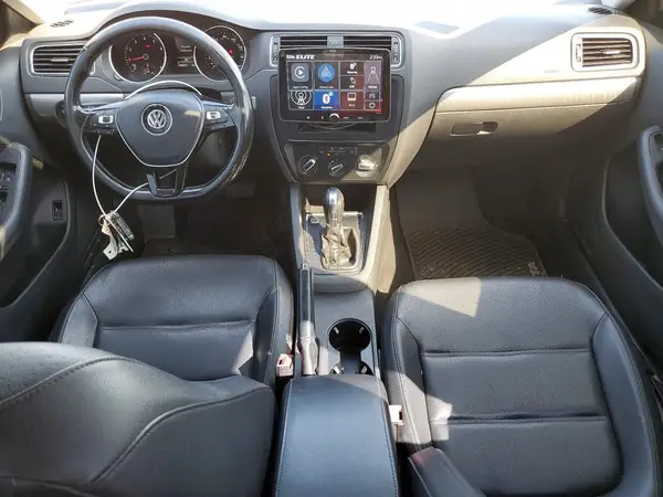 3VWDB7AJ0HM400402 2017 VOLKSWAGEN JETTA - Image 8