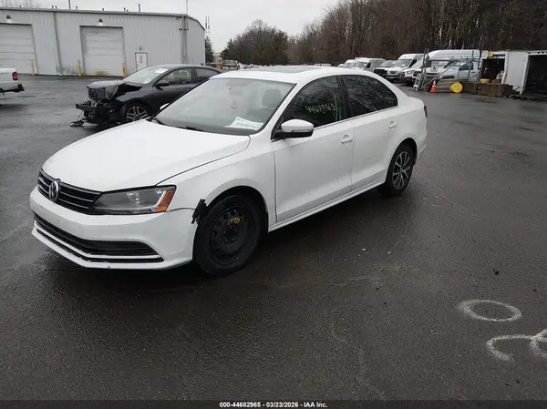 3VWDB7AJ0HM402909 2017 VOLKSWAGEN JETTA - Image 2