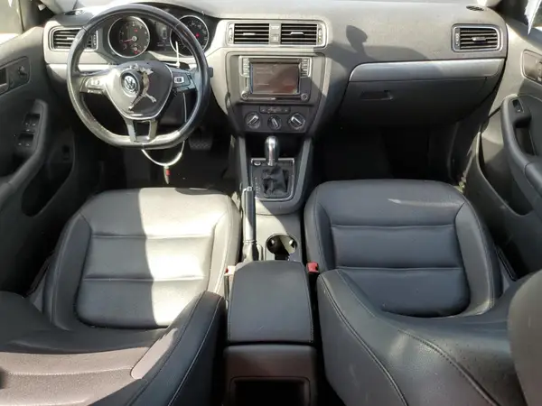 3VWDB7AJ0HM411268 2017 VOLKSWAGEN JETTA - Image 8