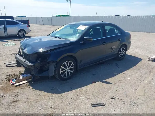 3VWDB7AJ0HM416048 2017 VOLKSWAGEN JETTA - Image 2