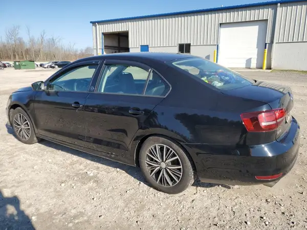 3VWDB7AJ0JM216583 2018 VOLKSWAGEN JETTA - Image 2
