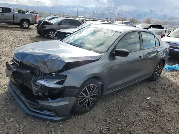 3VWDB7AJ0JM235666 2018 VOLKSWAGEN JETTA - Image 1