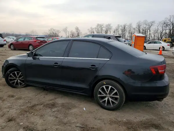 3VWDB7AJ0JM237045 2018 VOLKSWAGEN JETTA - Image 2