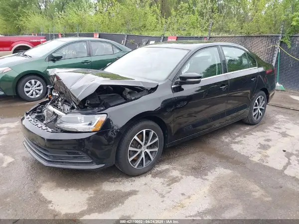 3VWDB7AJ0JM248062 2018 VOLKSWAGEN JETTA - Image 2