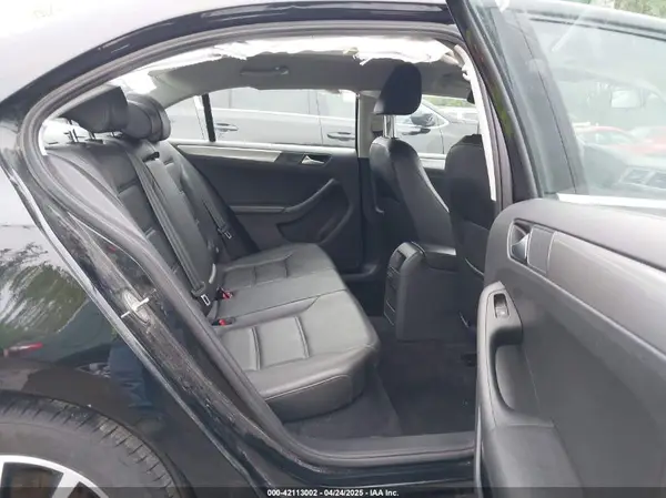 3VWDB7AJ0JM248062 2018 VOLKSWAGEN JETTA - Image 8