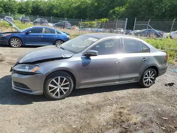 3VWDB7AJ0JM248790 2018 VOLKSWAGEN JETTA - Image 1