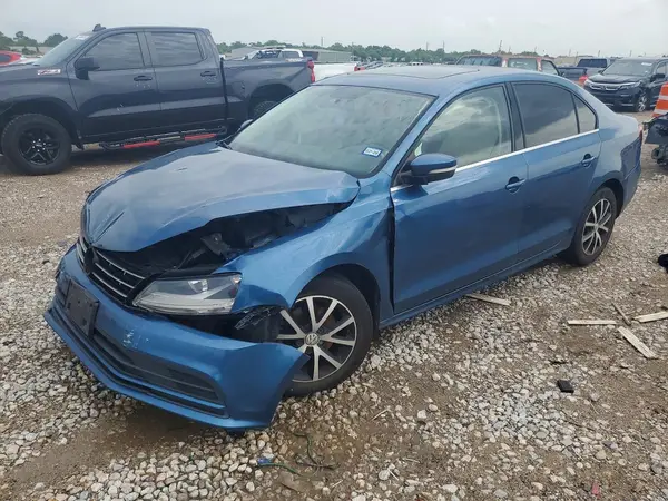 3VWDB7AJ0JM259319 2018 VOLKSWAGEN JETTA - Image 1
