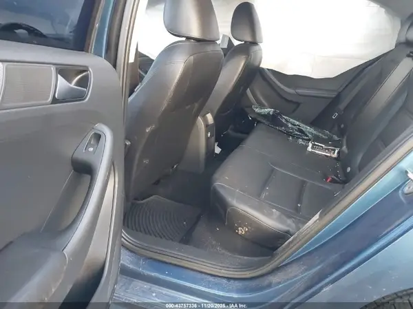 3VWDB7AJ1HM225299 2017 VOLKSWAGEN JETTA - Image 8
