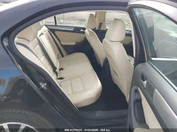 3VWDB7AJ1HM226971 2017 VOLKSWAGEN JETTA - Image 8