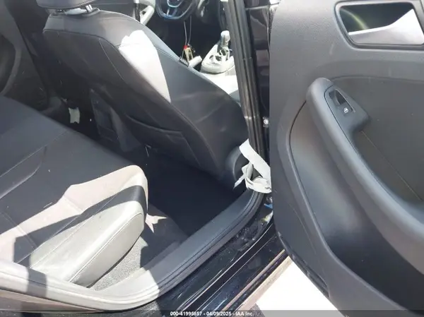 3VWDB7AJ1HM229742 2017 VOLKSWAGEN JETTA - Image 8