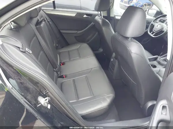 3VWDB7AJ1HM230549 2017 VOLKSWAGEN JETTA - Image 8