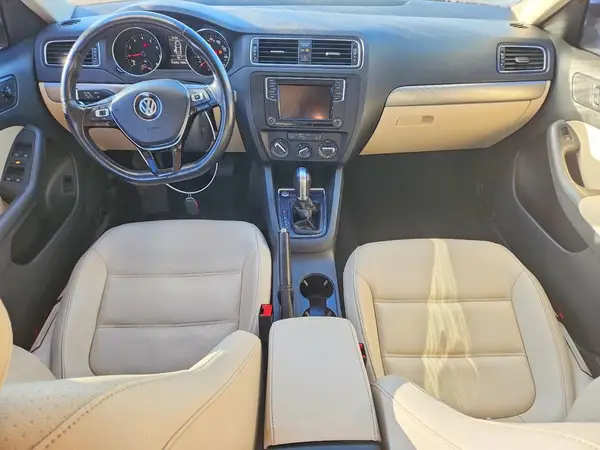 3VWDB7AJ1HM232415 2017 VOLKSWAGEN JETTA - Image 8