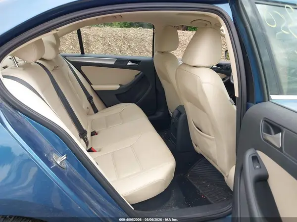 3VWDB7AJ1HM239350 2017 VOLKSWAGEN JETTA - Image 8