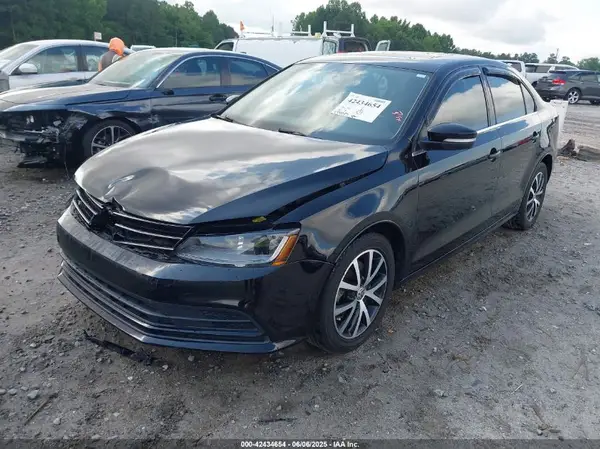 3VWDB7AJ1HM254124 2017 VOLKSWAGEN JETTA - Image 2