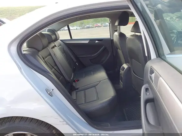 3VWDB7AJ1HM254401 2017 VOLKSWAGEN JETTA - Image 8