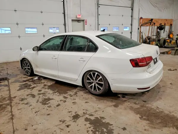 3VWDB7AJ1HM262658 2017 VOLKSWAGEN JETTA - Image 2