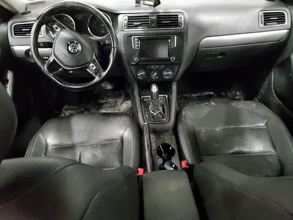 3VWDB7AJ1HM262658 2017 VOLKSWAGEN JETTA - Image 8