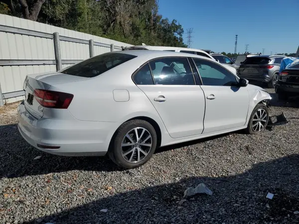 3VWDB7AJ1HM264491 2017 VOLKSWAGEN JETTA - Image 2