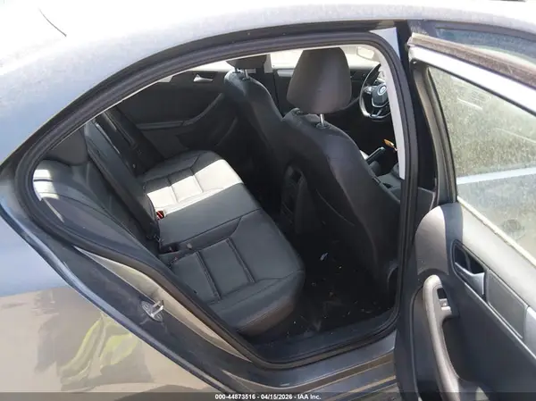 3VWDB7AJ1HM271490 2017 VOLKSWAGEN JETTA - Image 8