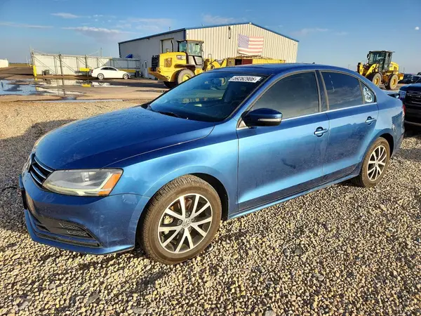 3VWDB7AJ1HM275409 2017 VOLKSWAGEN JETTA - Image 1