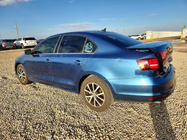 3VWDB7AJ1HM275409 2017 VOLKSWAGEN JETTA - Image 2