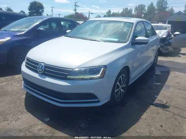 3VWDB7AJ1HM280030 2017 VOLKSWAGEN JETTA - Image 2