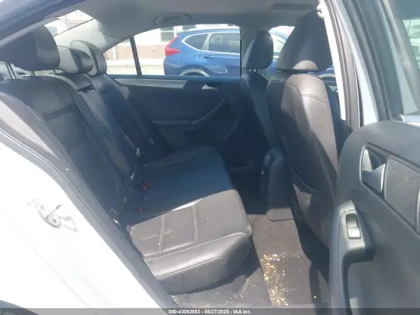 3VWDB7AJ1HM280030 2017 VOLKSWAGEN JETTA - Image 8