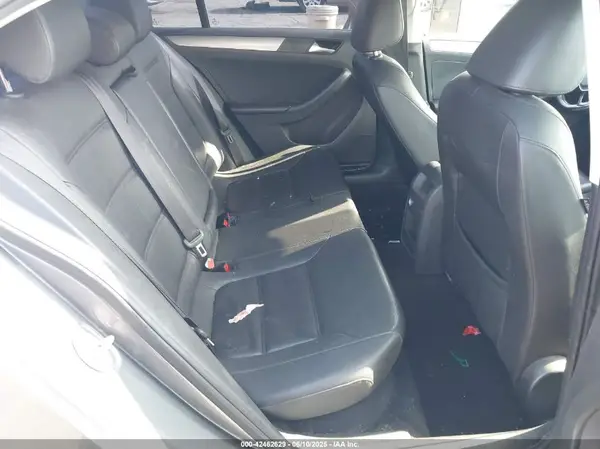 3VWDB7AJ1HM281520 2017 VOLKSWAGEN JETTA - Image 8