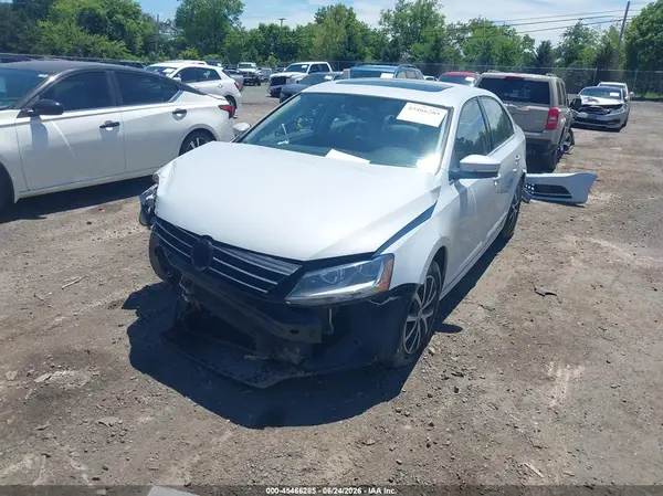 3VWDB7AJ1HM286328 2017 VOLKSWAGEN JETTA - Image 2