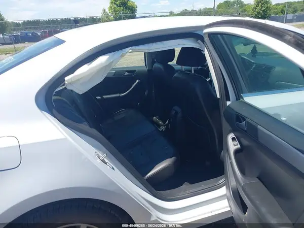 3VWDB7AJ1HM286328 2017 VOLKSWAGEN JETTA - Image 8