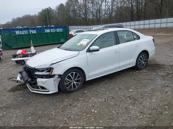 3VWDB7AJ1HM287141 2017 VOLKSWAGEN JETTA - Image 2