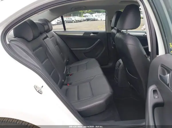 3VWDB7AJ1HM312300 2017 VOLKSWAGEN JETTA - Image 8