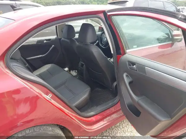 3VWDB7AJ1HM323328 2017 VOLKSWAGEN JETTA - Image 8