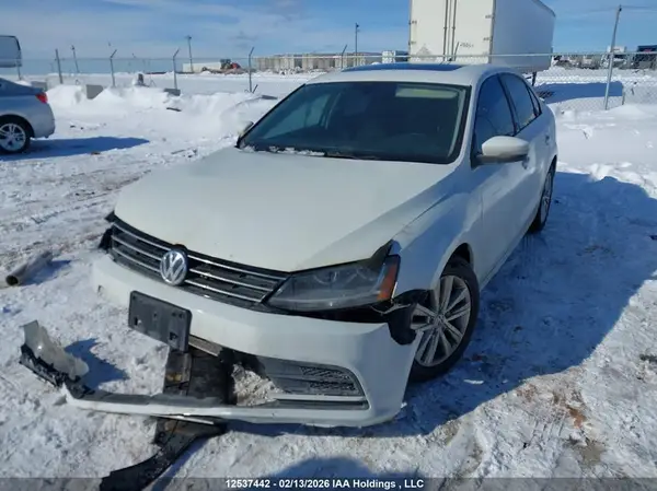3VWDB7AJ1HM328772 2017 VOLKSWAGEN JETTA - Image 2