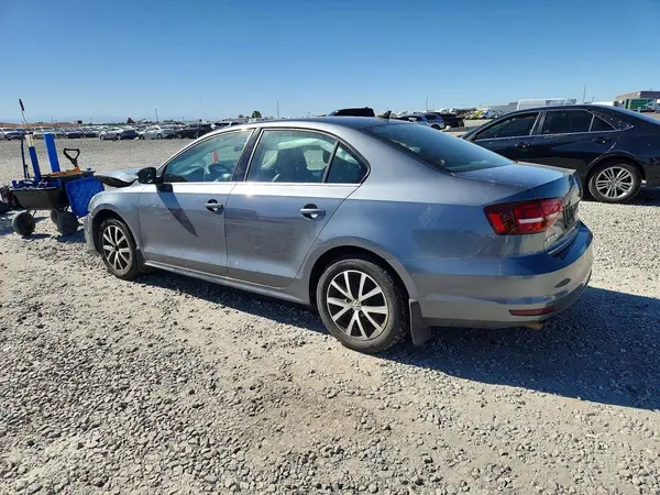3VWDB7AJ1HM331154 2017 VOLKSWAGEN JETTA - Image 2