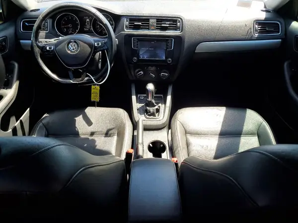 3VWDB7AJ1HM331512 2017 VOLKSWAGEN JETTA - Image 8