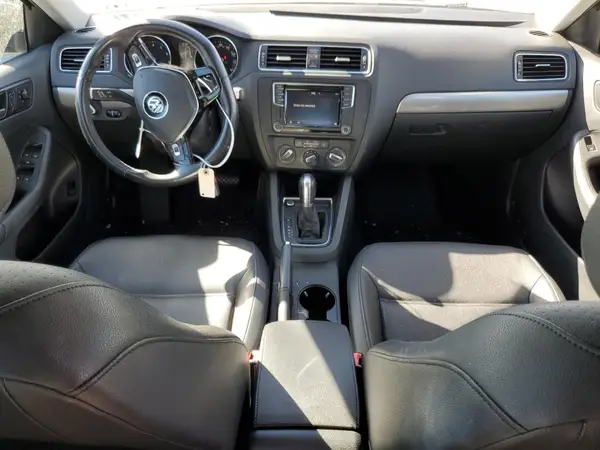 3VWDB7AJ1HM336001 2017 VOLKSWAGEN JETTA - Image 8