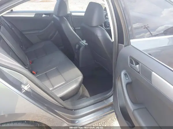 3VWDB7AJ1HM336550 2017 VOLKSWAGEN JETTA - Image 8