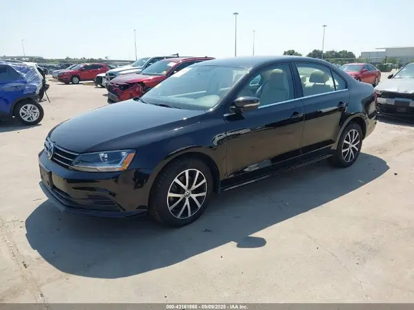 3VWDB7AJ1HM337312 2017 VOLKSWAGEN JETTA - Image 2