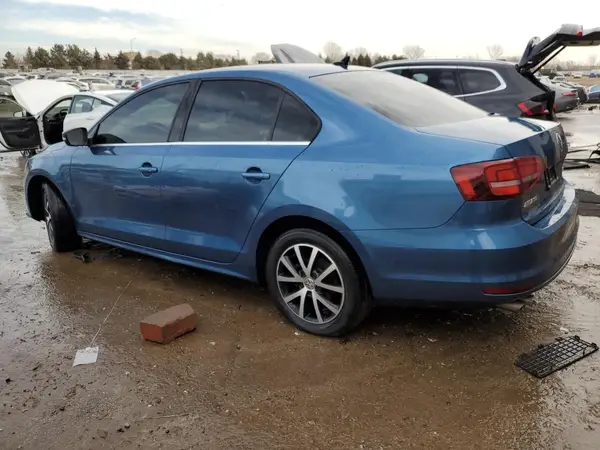 3VWDB7AJ1HM354661 2017 VOLKSWAGEN JETTA - Image 2