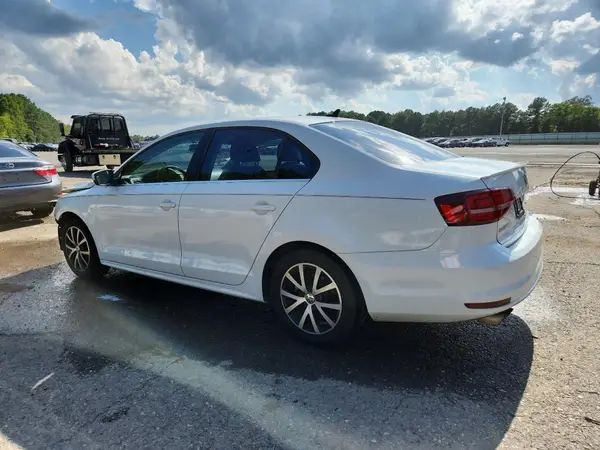 3VWDB7AJ1HM360184 2017 VOLKSWAGEN JETTA - Image 2