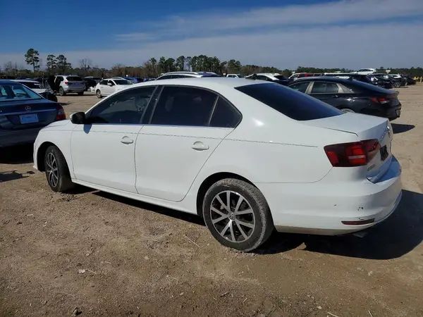 3VWDB7AJ1HM364803 2017 VOLKSWAGEN JETTA - Image 2
