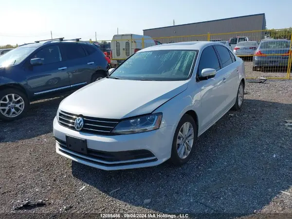3VWDB7AJ1HM364851 2017 VOLKSWAGEN JETTA - Image 2
