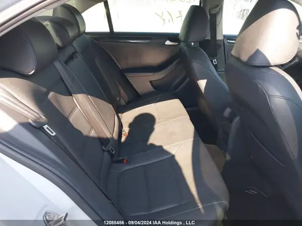 3VWDB7AJ1HM364851 2017 VOLKSWAGEN JETTA - Image 8
