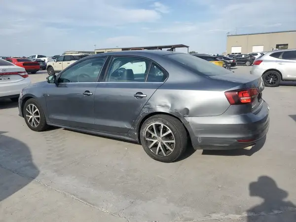 3VWDB7AJ1HM366373 2017 VOLKSWAGEN JETTA - Image 2