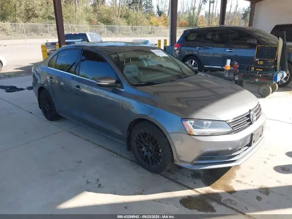 3VWDB7AJ1HM367541 2017 VOLKSWAGEN JETTA - Image 1