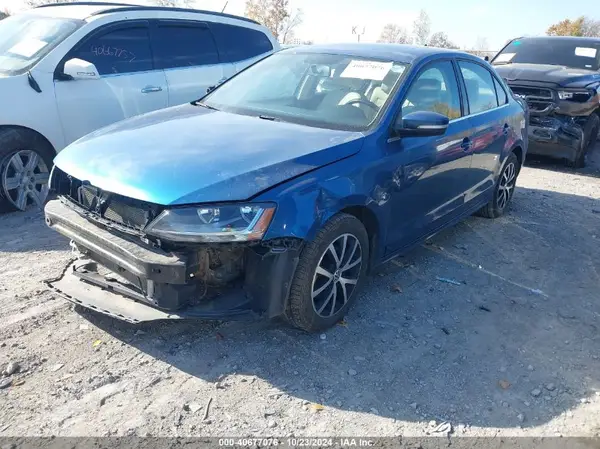 3VWDB7AJ1HM369838 2017 VOLKSWAGEN JETTA - Image 2