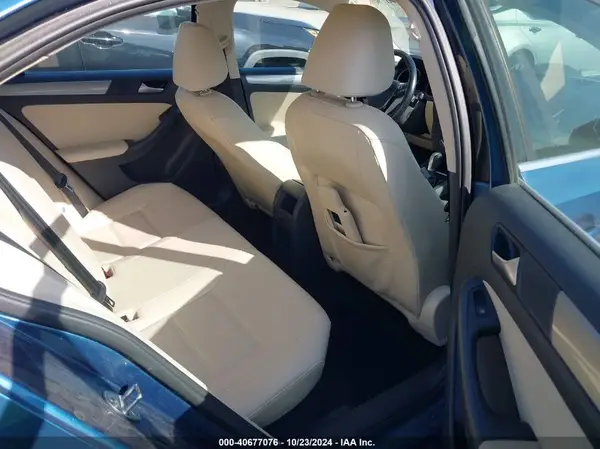 3VWDB7AJ1HM369838 2017 VOLKSWAGEN JETTA - Image 8