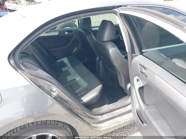 3VWDB7AJ1HM373680 2017 VOLKSWAGEN JETTA - Image 8