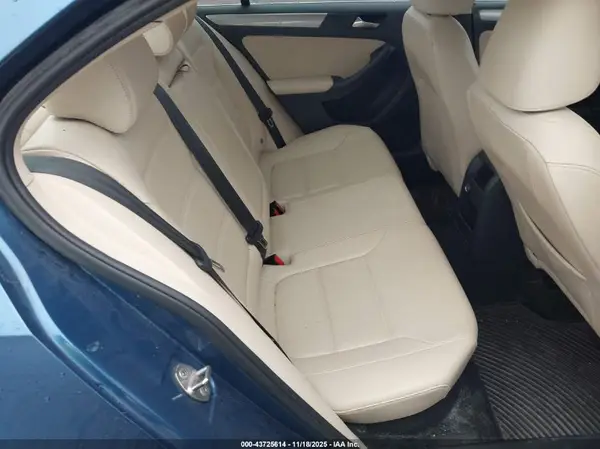 3VWDB7AJ1HM378751 2017 VOLKSWAGEN JETTA - Image 8